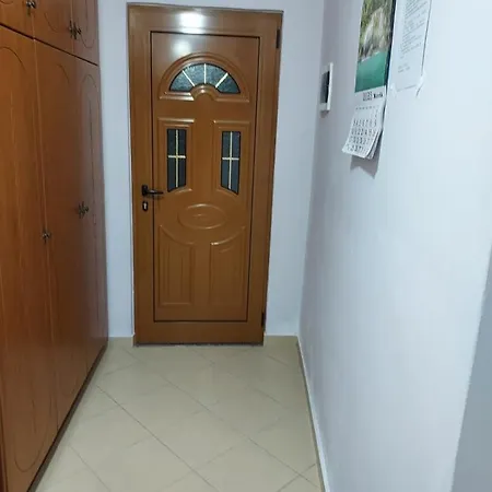Bed & Breakfast Malaj's Sarande