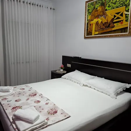 Malaj's 3* Sarandë