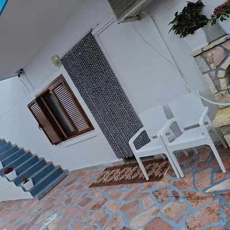 Malaj's Bed and breakfast
