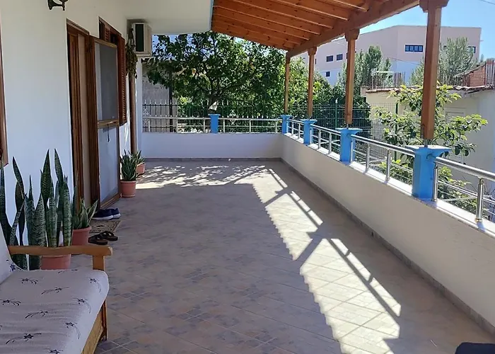 Malaj's 3* ساراندا